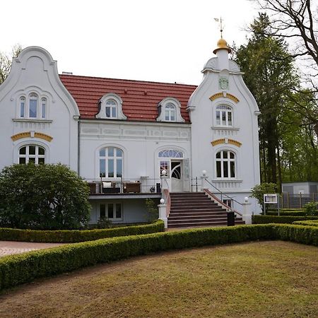 Jagdschloesschen Schwartow Hotel Boizenburg Buitenkant foto