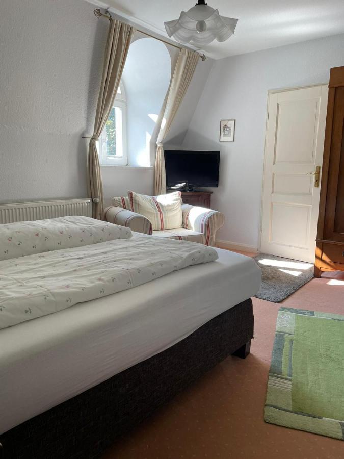 Jagdschloesschen Schwartow Hotel Boizenburg Buitenkant foto