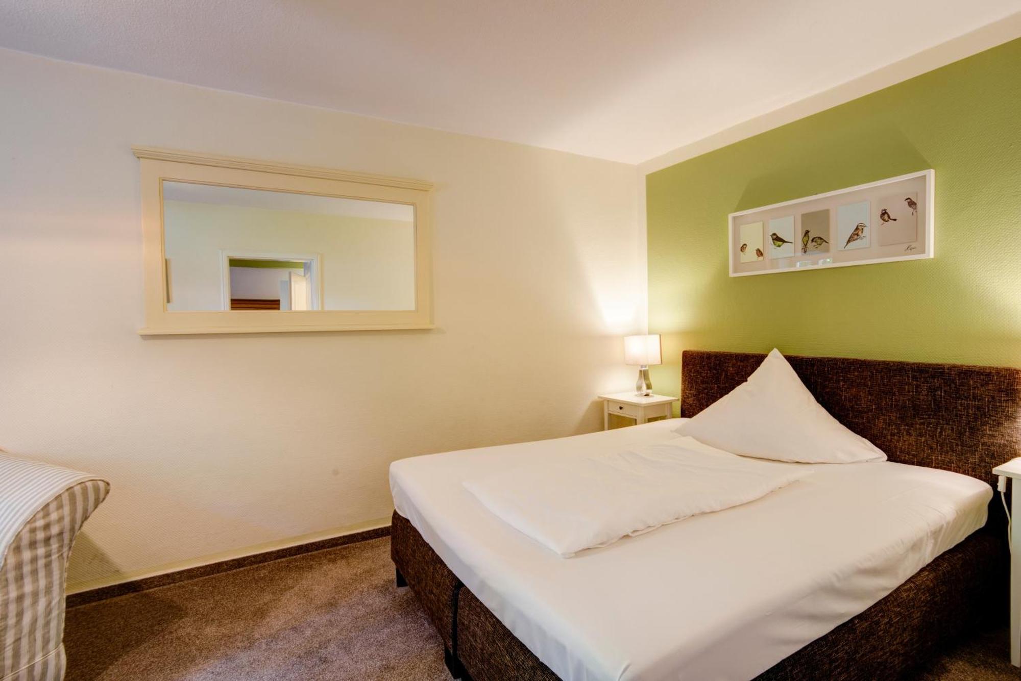 Jagdschloesschen Schwartow Hotel Boizenburg Buitenkant foto